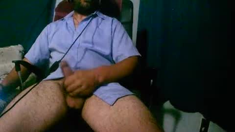 Snapshot of jhoncoo chatting on January 21, 5:05 am jhoncoo online show from January 21, 5:05 am