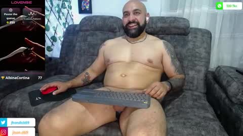 Snapshot of jhondick609 chatting on January 16, 12:23 am JhonD online show from January 16, 12:23 am