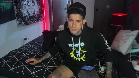 jhonny_ackerman online show from November 17, 6:08 am