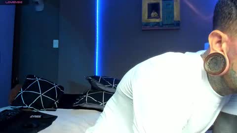 jhonny_ackerman online show from March 15, 4:07 am