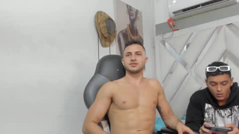 Snapshot of jhonny_flames7 chatting on January 16, 9:48 am jhonny online show from January 16, 9:48 am