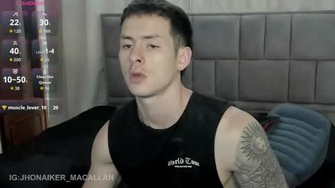 Jhonaiker online show from October 26, 8:15 pm