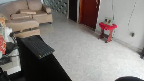 jh online show from October 11, 6:06 pm