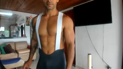jh online show from May 26, 3:08 pm