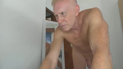 jhonpelopaja2 online show from October 17, 1:35 pm