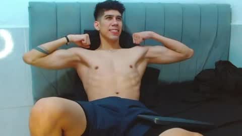 Snapshot of jhony_sex3 chatting on July 22, 8:06 am jhony_sex3 online show from July 22, 8:06 am