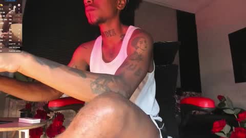 Snapshot of jhonymiller chatting on November 30, 7:51 pm jhonymiller online show from November 30, 7:51 pm