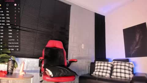 jhonymiller online show from March 9, 9:30 pm