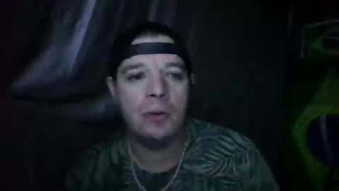 Snapshot of jhonywdl chatting on November 7, 2:11 am jhonywdl online show from November 7, 2:11 am