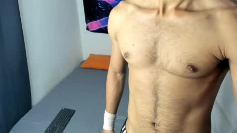 jhosep_hamilton online show from September 25, 9:40 pm