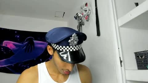 jhosep_hamilton online show from October 5, 7:01 pm