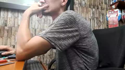 Jhosuamoore  online show from February 25, 12:31 am