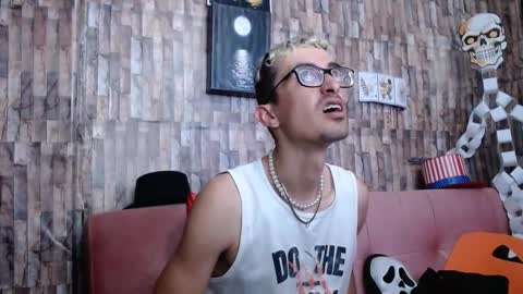 jhosuamoore2 online show from October 19, 6:52 pm