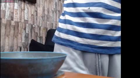 jhosuamoore2 online show from November 5, 12:32 am