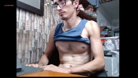 jhosuamoore2 online show from July 16, 10:38 pm