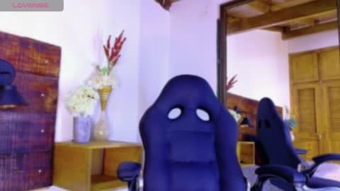 jhosuavega online show from April 10, 2:39 am