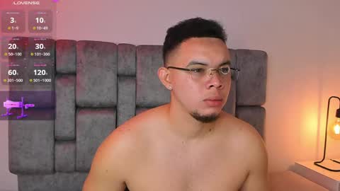 Jhonatan80  online show from April 16, 7:09 am