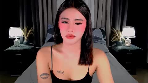jhuliana_and_charles_room online show from September 18, 2:57 am