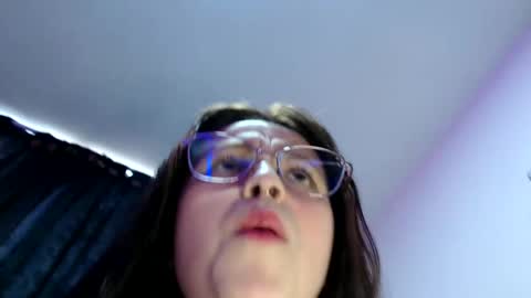 Emma online show from January 20, 10:04 pm