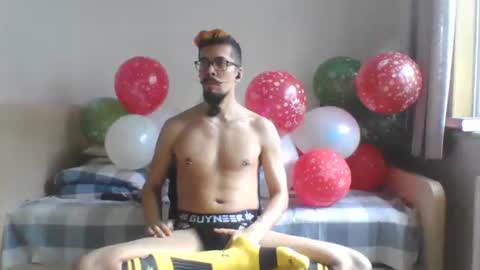 Schamil jiangouxiong on InstagramTelegram channel online show from December 25, 1:53 am