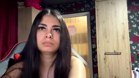 jidiamond online show from April 9, 8:25 pm