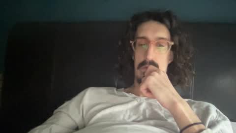 Snapshot of jiggz1986 chatting on February 1, 10:48 am Jigz1986 online show from February 1, 10:48 am