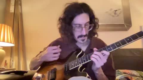 Snapshot of jiggz1986 chatting on February 26, 1:53 am Jigz1986 online show from February 26, 1:53 am