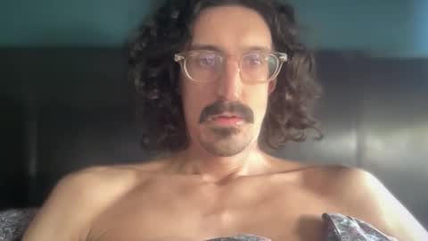 Snapshot of jiggz1986 chatting on February 17, 8:55 am Jigz1986 online show from February 17, 8:55 am