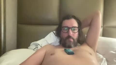 Snapshot of jimboo400 chatting on November 8, 10:26 am jimboo400 online show from November 8, 10:26 am