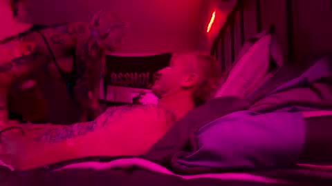 jimboslice4u2 online show from April 6, 11:33 am