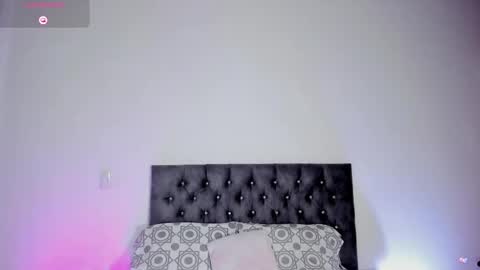 Snapshot of jimena_white1 chatting on September 24, 3:32 am JIMENA online show from September 24, 3:32 am