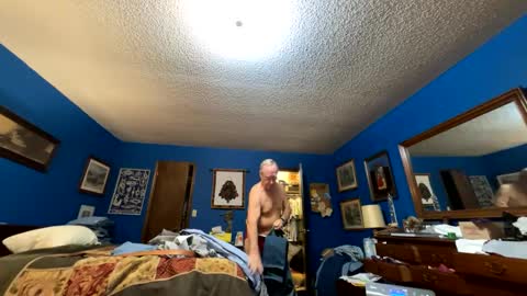 Jim online show from January 3, 4:33 am