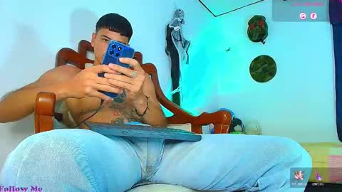 Jimm  Independent Model  online show from November 20, 4:51 pm