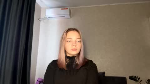 Snapshot of jimmiesobczynski chatting on October 29, 7:10 am Steff online show from October 29, 7:10 am