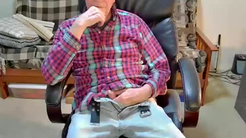 jimmy_d47 online show from December 6, 10:41 pm