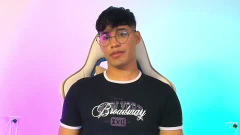 Snapshot of jimmy_leeh_ chatting on March 31, 6:36 am Jimmy Leeh online show from March 31, 6:36 am