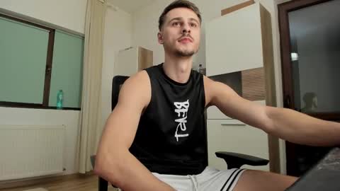 Snapshot of jimmys_style chatting on November 1, 4:42 pm AlphaJimmy online show from November 1, 4:42 pm