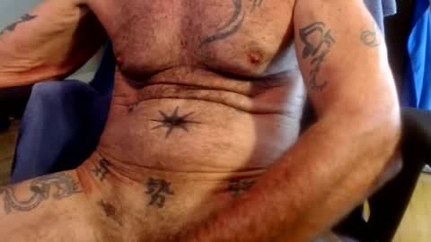 Snapshot of jimshard7x6 chatting on July 9, 10:14 pm cock model bathing suit model online show from July 9, 10:14 pm