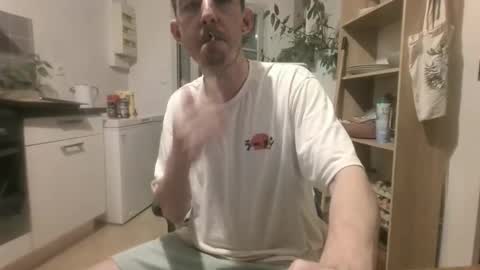 Snapshot of jin16000 chatting on October 15, 11:16 pm jin16000 online show from October 15, 11:16 pm