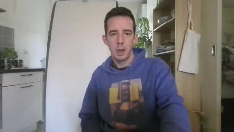 Snapshot of jin16000 chatting on December 16, 10:20 am jin16000 online show from December 16, 10:20 am