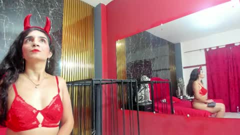 Snapshot of jisooluv chatting on November 8, 7:12 pm jisooluv online show from November 8, 7:12 pm