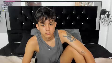 Snapshot of jisus_cat chatting on October 30, 8:53 pm Jisus online show from October 30, 8:53 pm