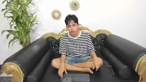 Snapshot of jisus_catt chatting on July 15, 2:06 am Jisusth online show from July 15, 2:06 am