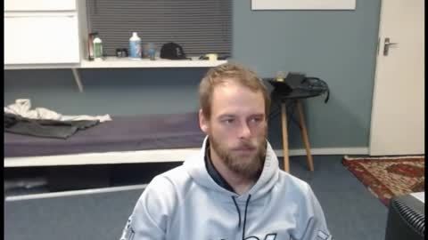 JamesJan van Rebel online show from April 21, 1:53 am