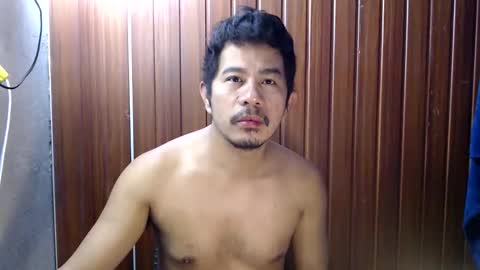 jjboy74472 online show from November 18, 12:16 am