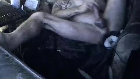 jjohnathan529 online show from March 12, 10:43 am