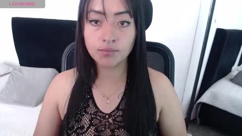 Snapshot of jjulietha95 chatting on October 8, 6:38 pm Julieta online show from October 8, 6:38 pm