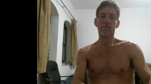 jlmbud online show from April 21, 9:39 pm