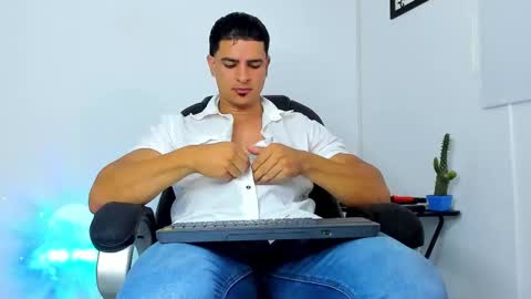 Snapshot of jmortton chatting on November 2, 11:34 am IGJmortton online show from November 2, 11:34 am