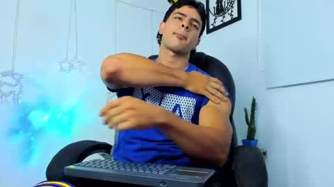 Snapshot of jmortton chatting on November 29, 10:40 am IGJmortton online show from November 29, 10:40 am